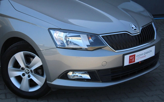 Skoda Fabia cena 39900 przebieg: 73765, rok produkcji 2017 z Stronie Śląskie małe 277